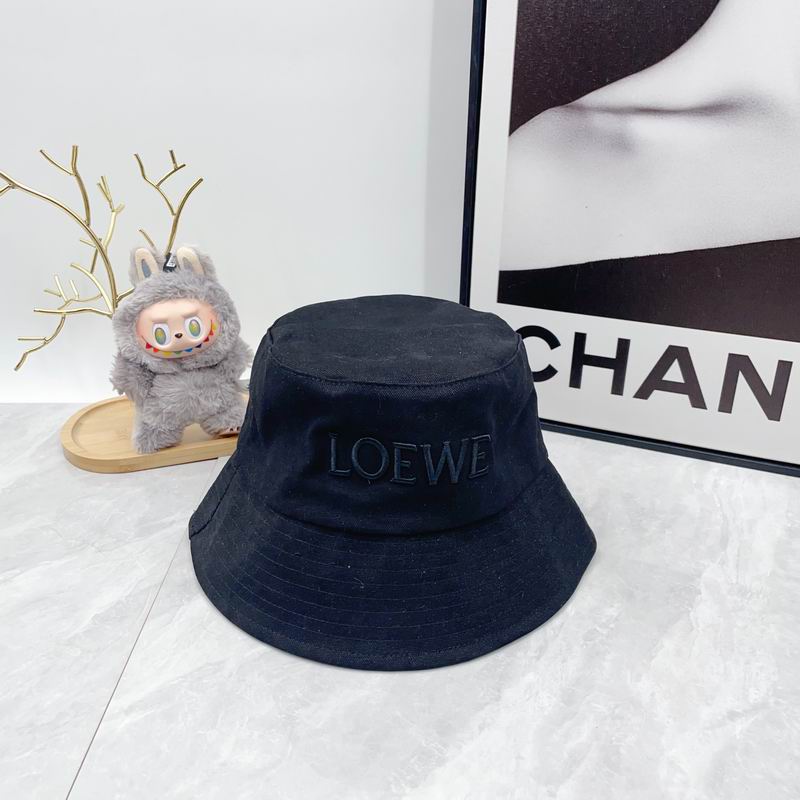Loewe hat dx (429)