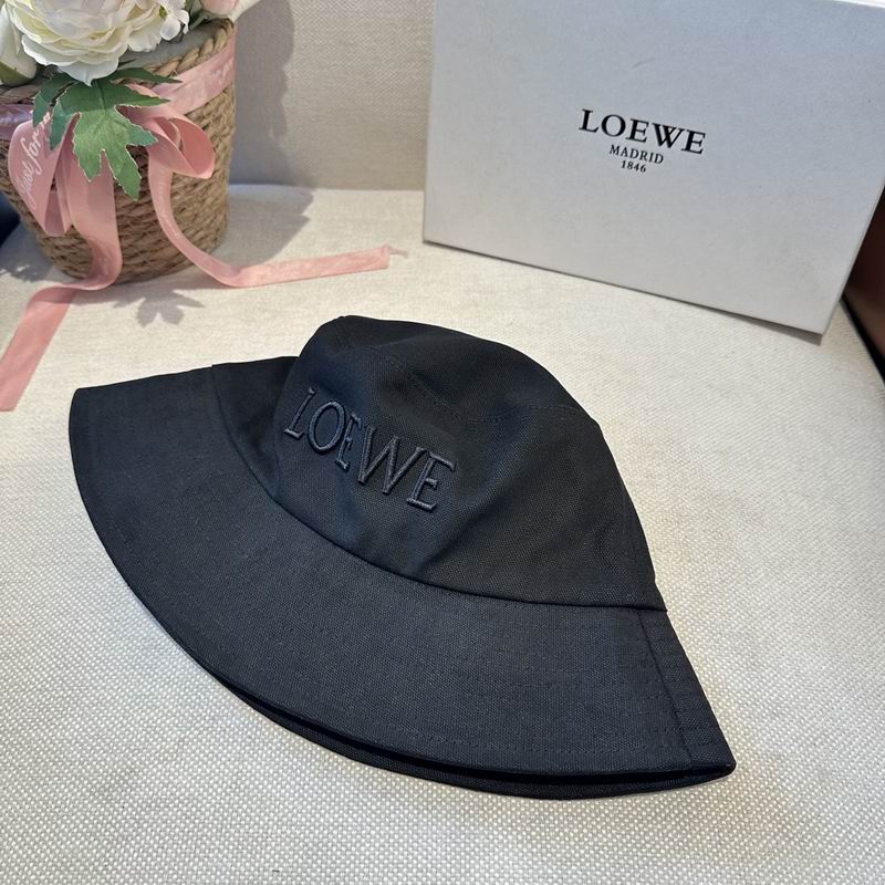Loewe hat dx (442)