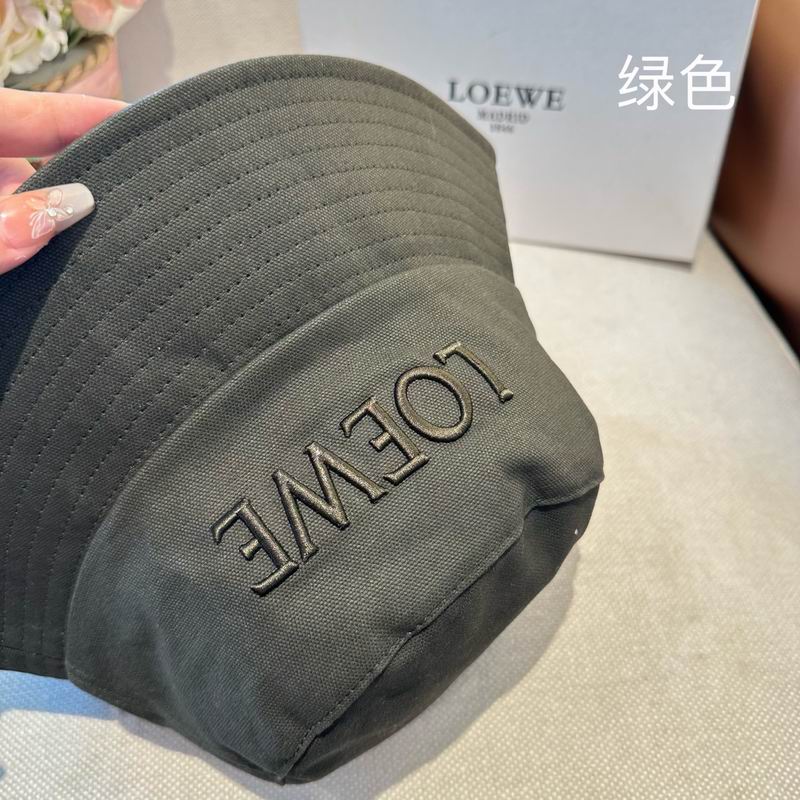 Loewe hat dx (445)