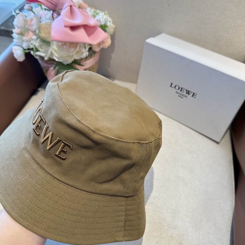 Loewe hat dx (456)