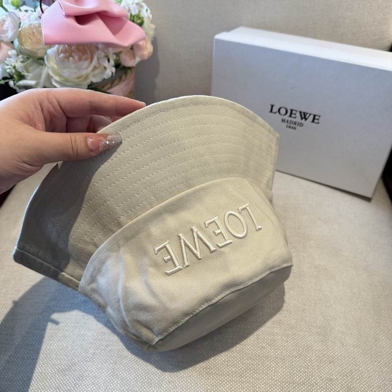 Loewe hat dx (464)