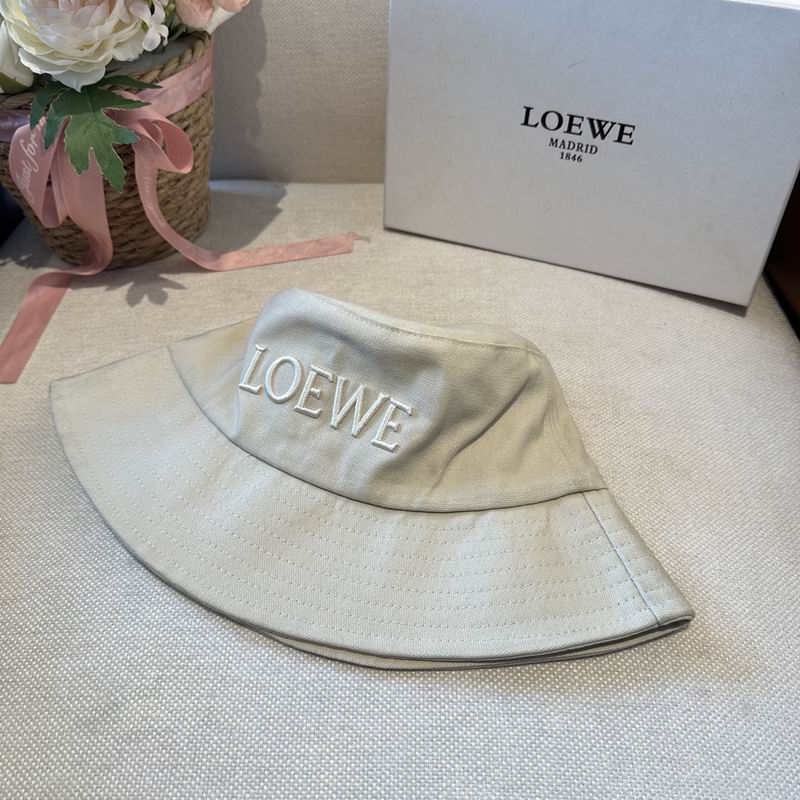 Loewe hat dx (470)