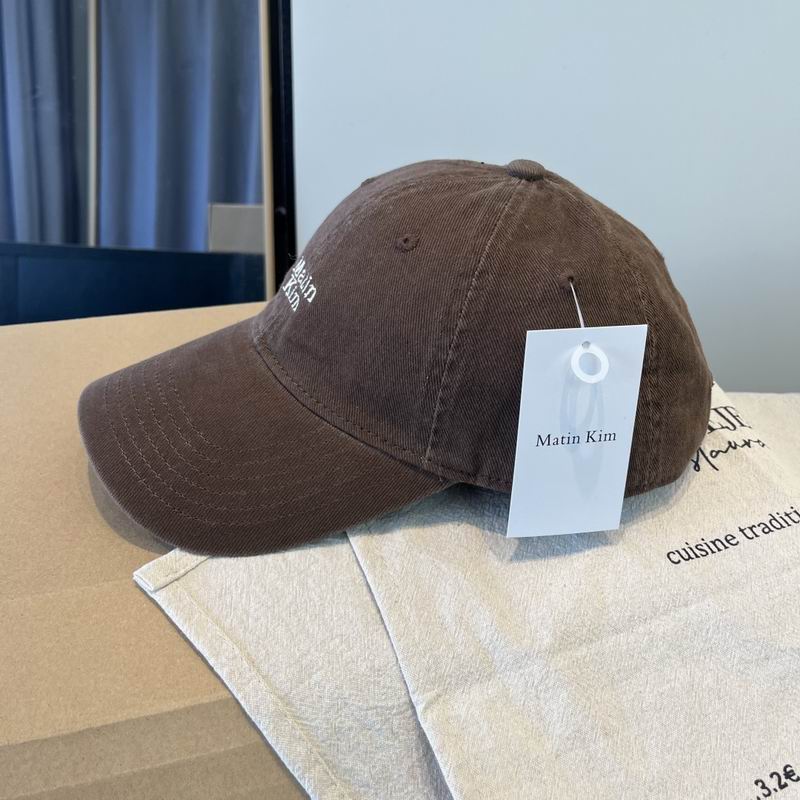 Matin Kim Cap (859)
