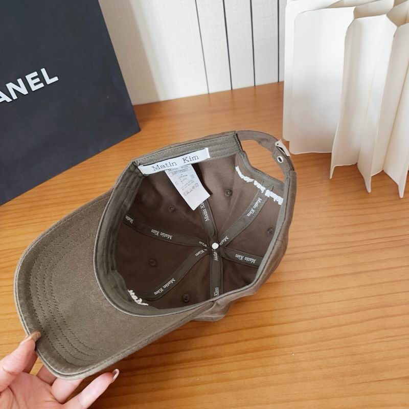 Matin Kim cap dx (5638)