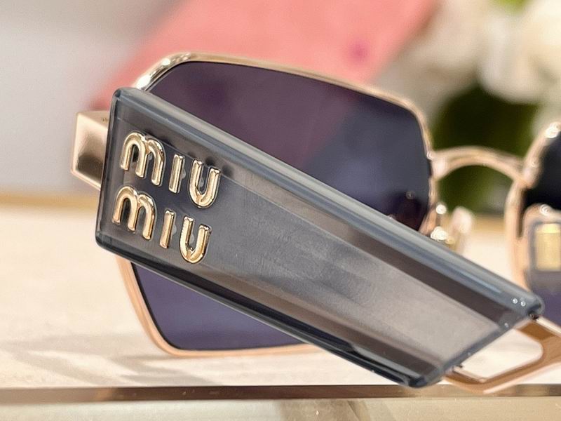 Miu Miu Glasses sms (362)