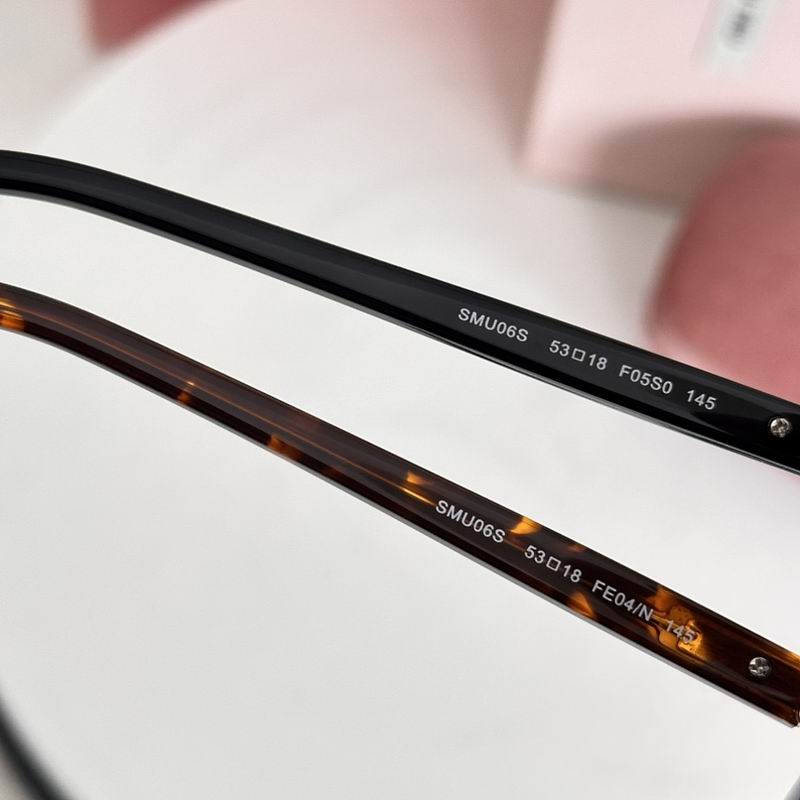 Miu Miu Glasses sms (564)