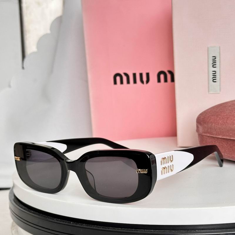 Miu Miu Glasses sms (589)