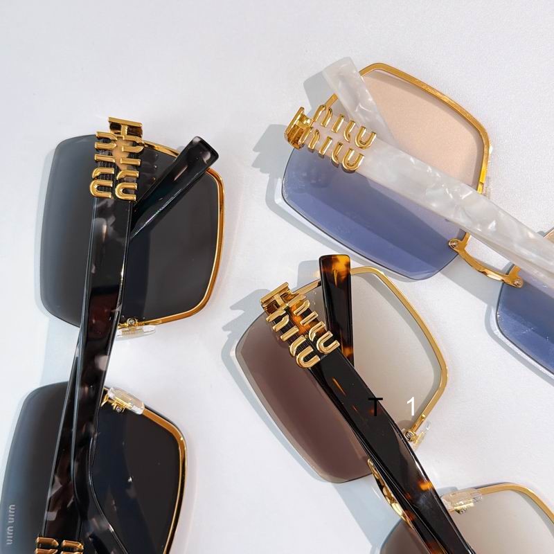 MiuMiu MU60ZS 62 16-145 a08