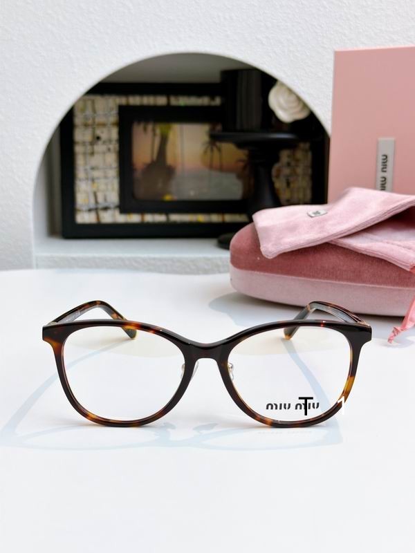 MiuMiu 05W 54 17-140 a03