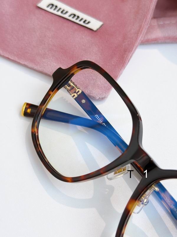 MiuMiu 6W 53 17-140 a 03