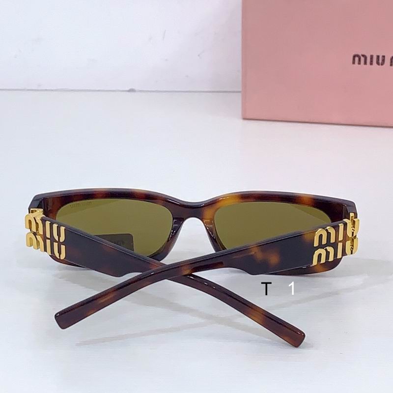 MiuMiu B13S 54 19-145 b08