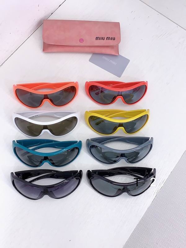 MiuMiu B14SU 133-119 b09