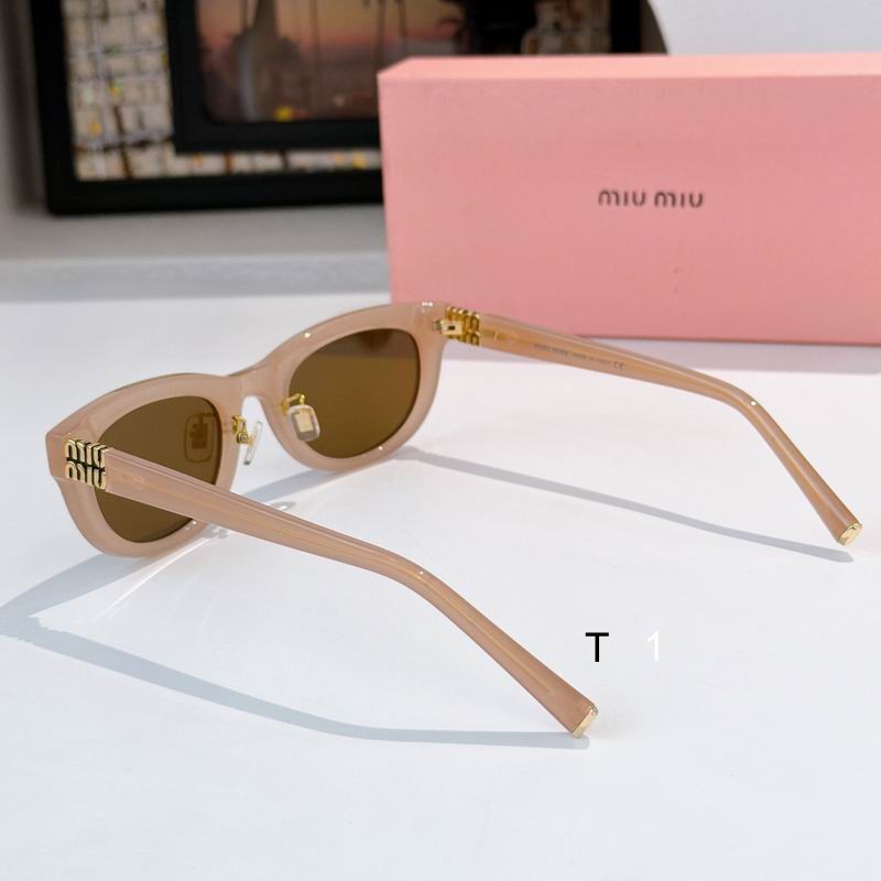 MiuMiu VMU80S 52 23-145 a07