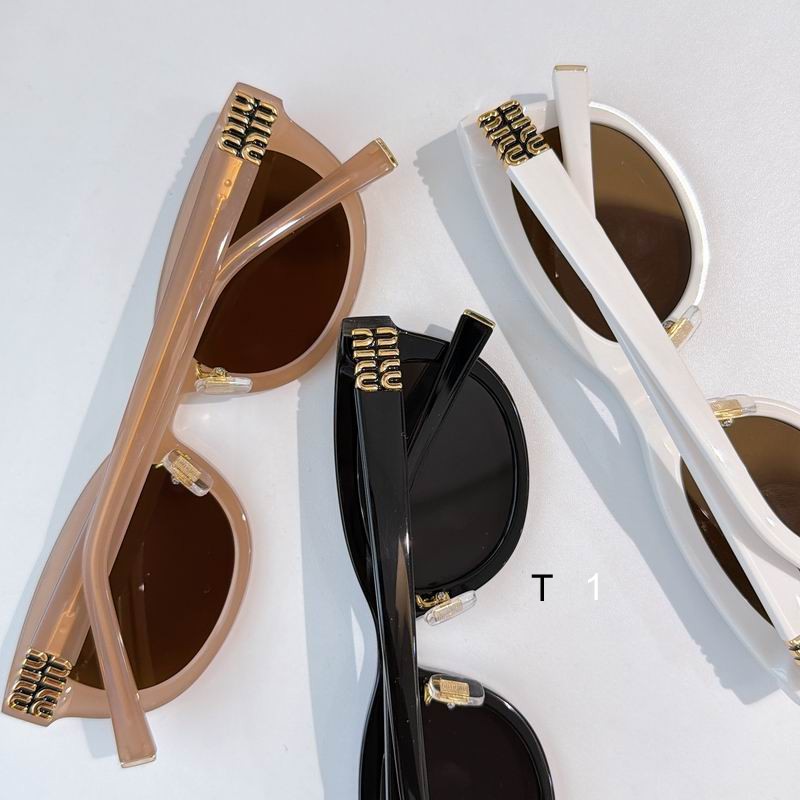 MiuMiu VMU80S 52 23-145 a08