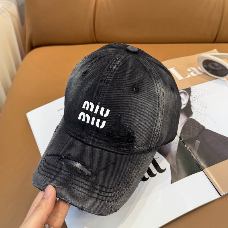 Miumiu Cap (1793)