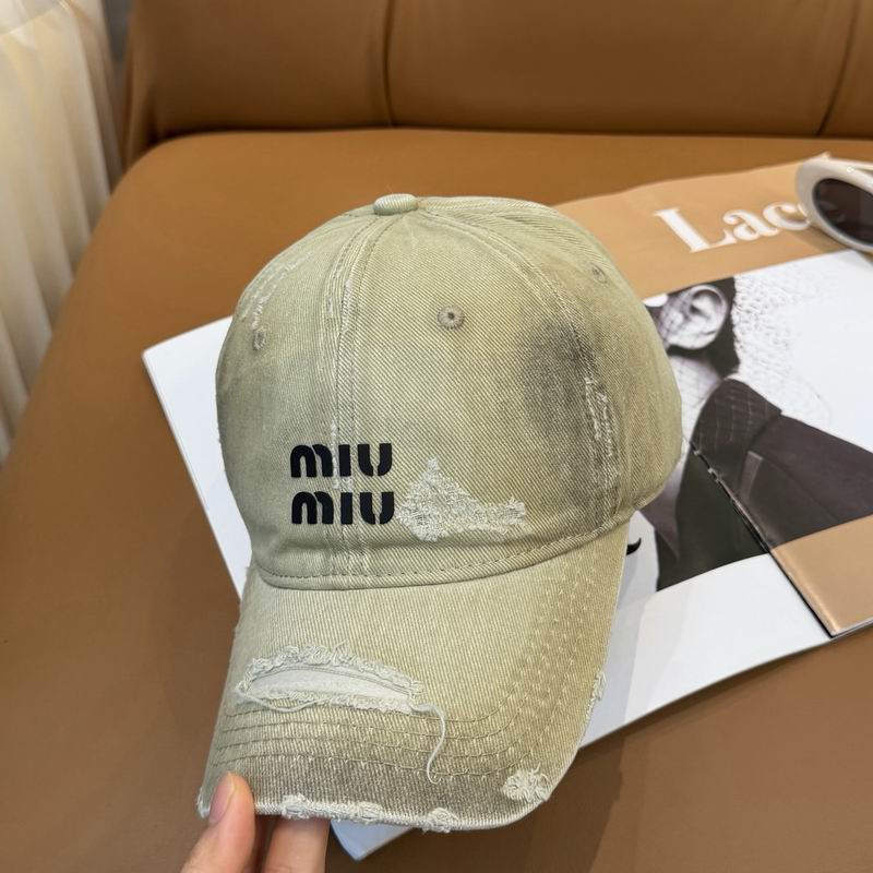 Miumiu Cap (1802)