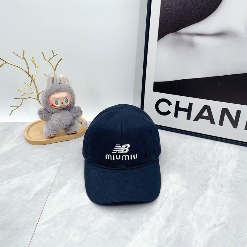 Miumiu Cap dx (2886)