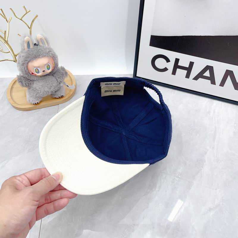 Miumiu Cap dx (3034)