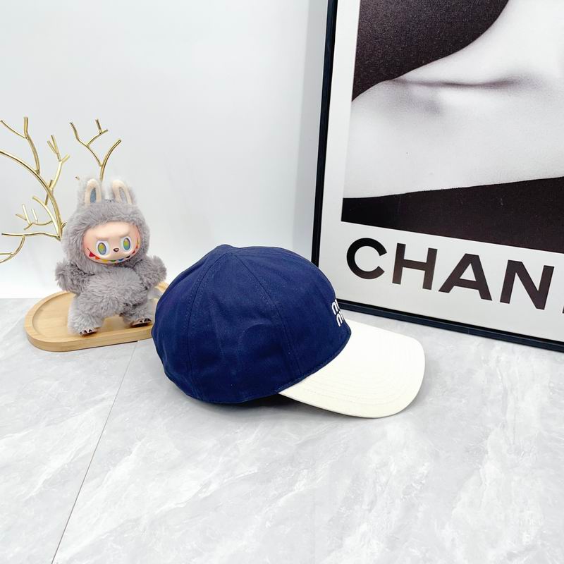 Miumiu Cap dx (3036)