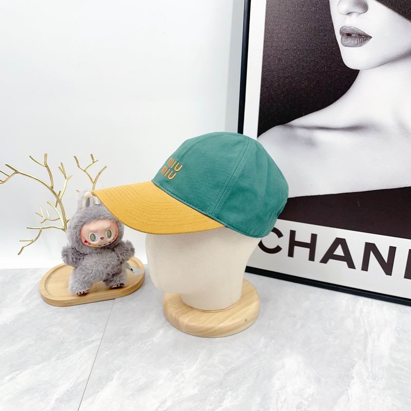 Miumiu Cap dx (3082)