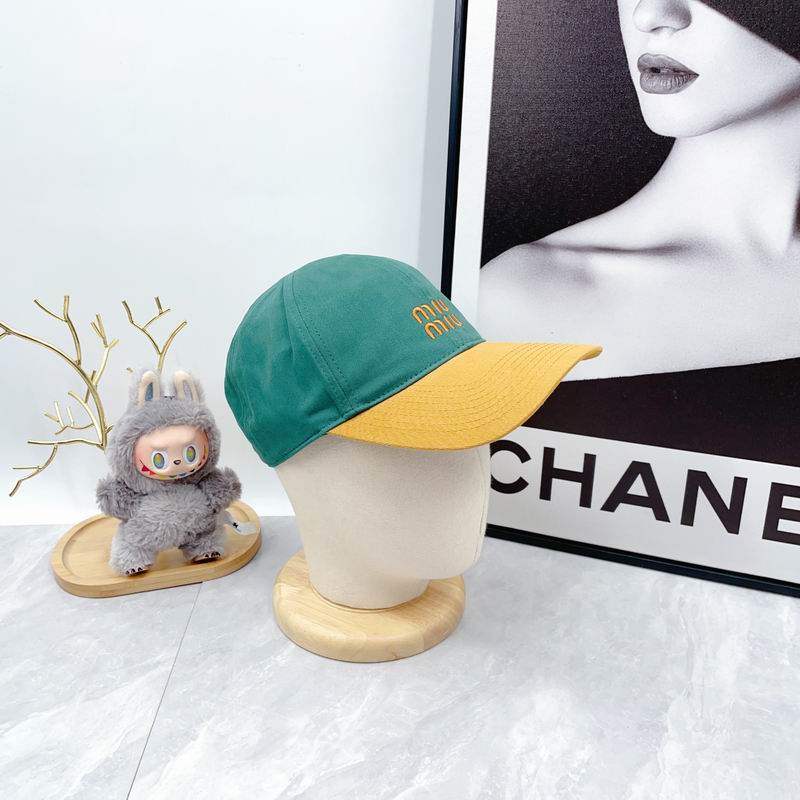 Miumiu Cap dx (3083)