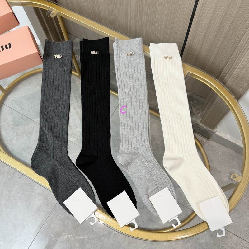 Miumiu Socks (8)