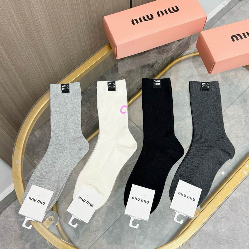 Miumiu Socks (85)