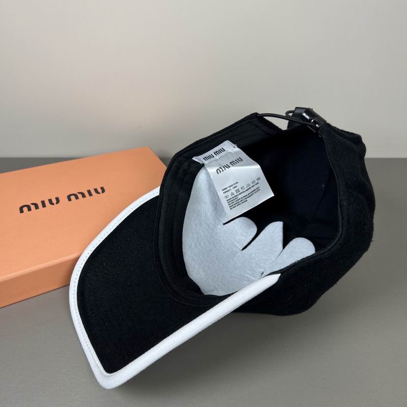 Miumiu cap dx (1156)
