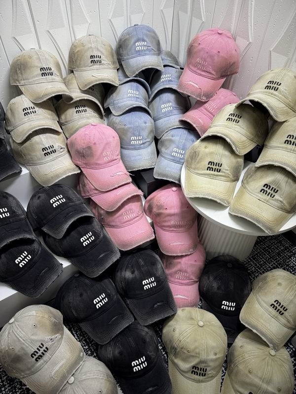 Miumiu cap dx (1466)