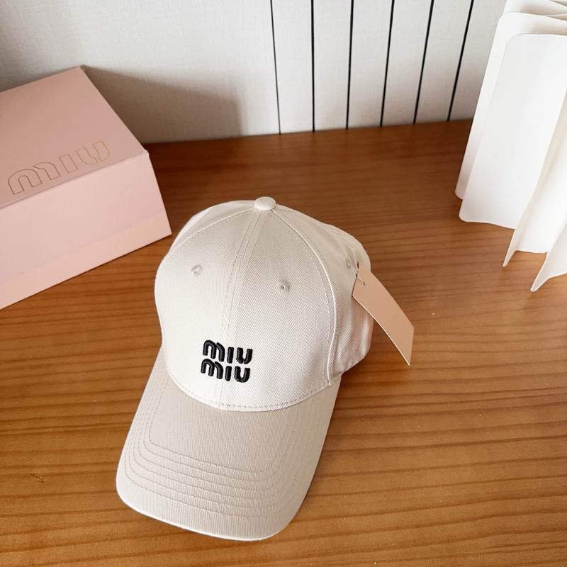 Miumiu cap dx (225)