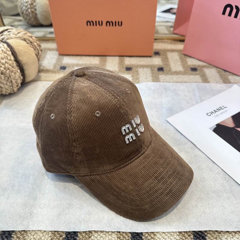 Miumiu cap dx (2704)