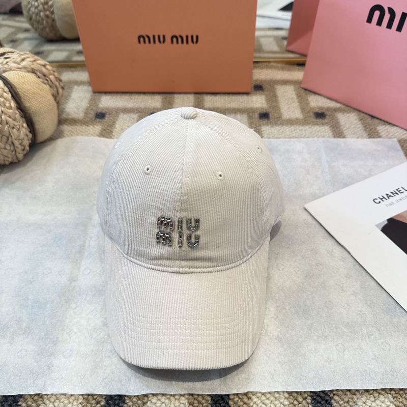 Miumiu cap dx (2715)