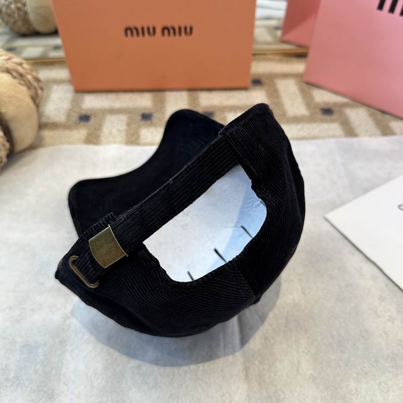 Miumiu cap dx (2717)