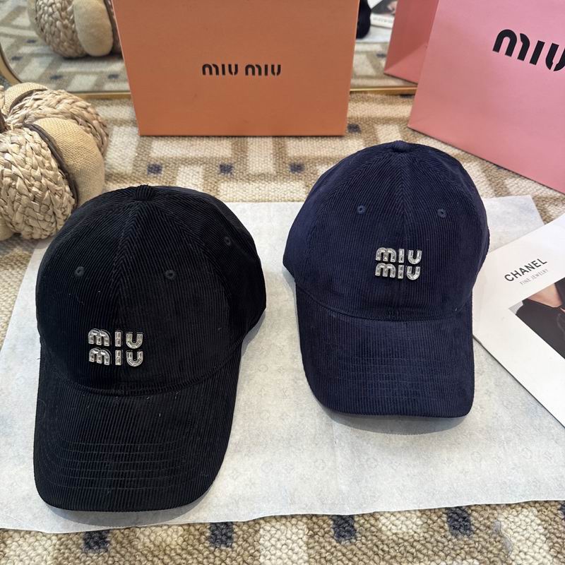 Miumiu cap dx (2725)