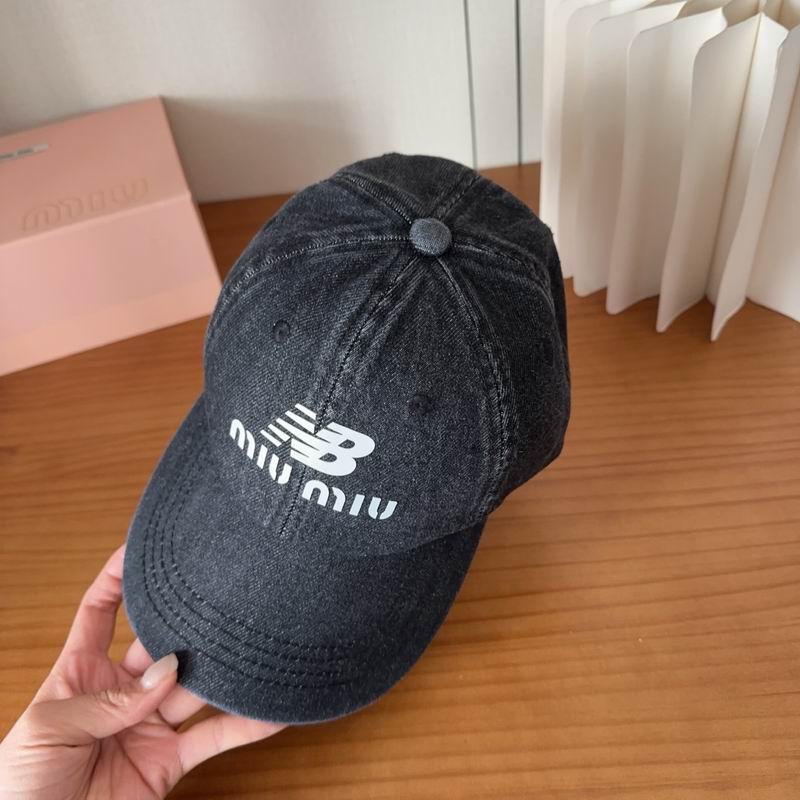Miumiu cap dx (299)