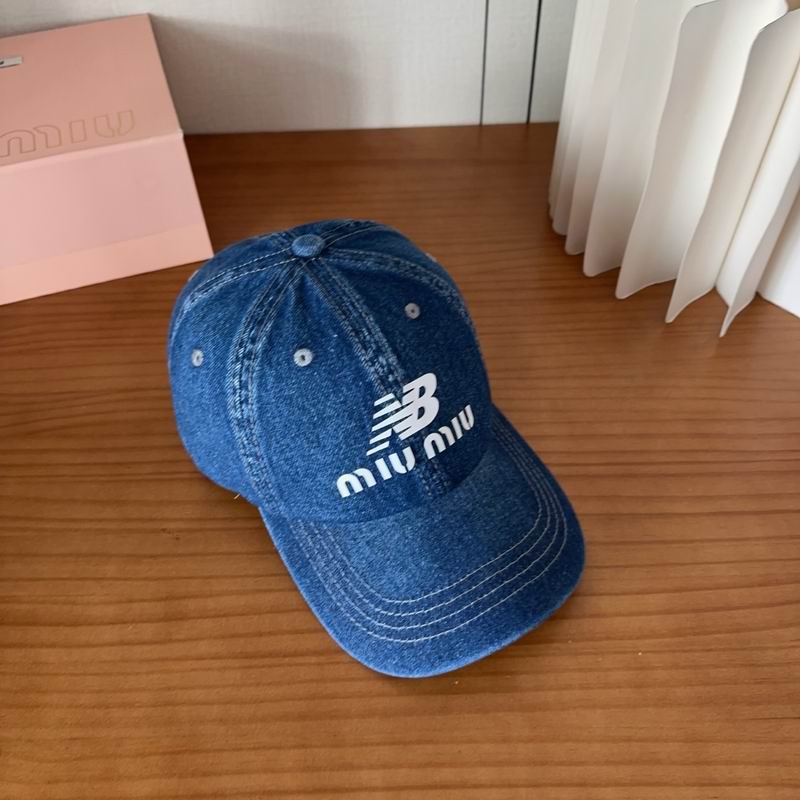 Miumiu cap dx (311)