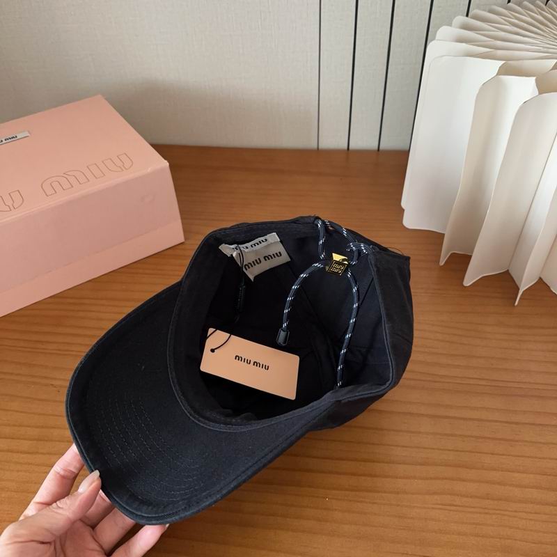 Miumiu cap dx (3321)