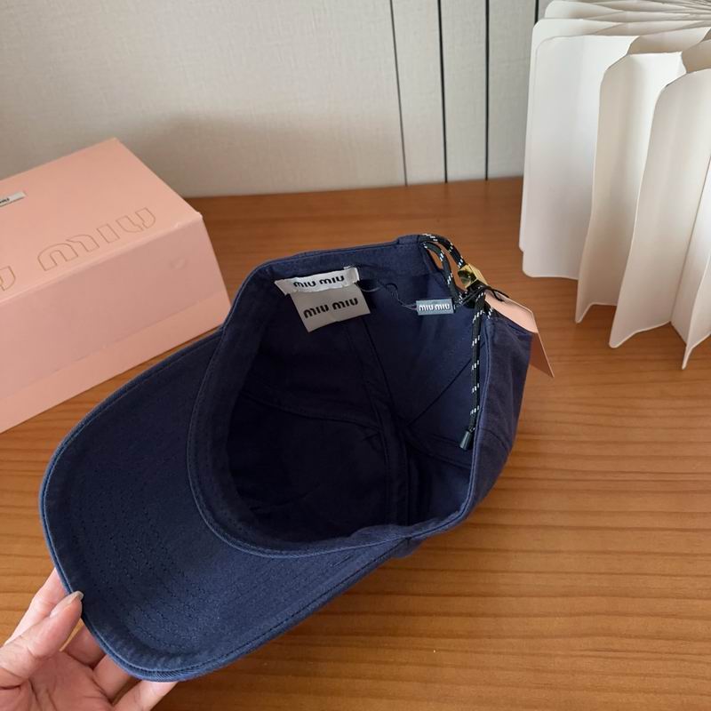 Miumiu cap dx (3329)