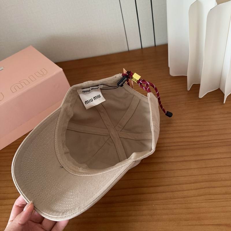 Miumiu cap dx (3356)