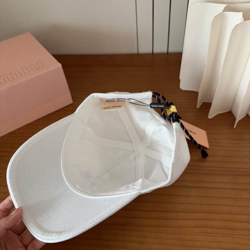 Miumiu cap dx (3368)