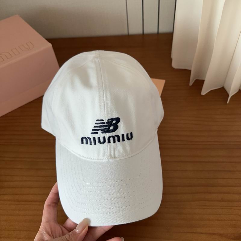 Miumiu cap dx (3369)