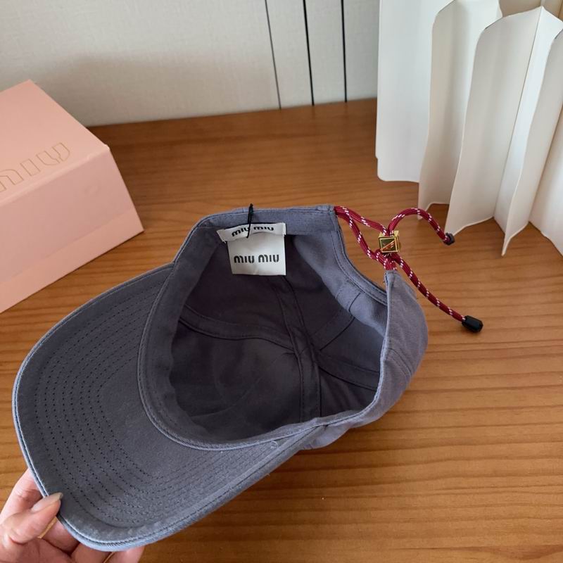 Miumiu cap dx (3374)