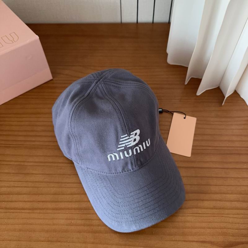 Miumiu cap dx (3377)