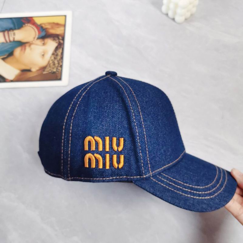 Miumiu cap dx (3875)