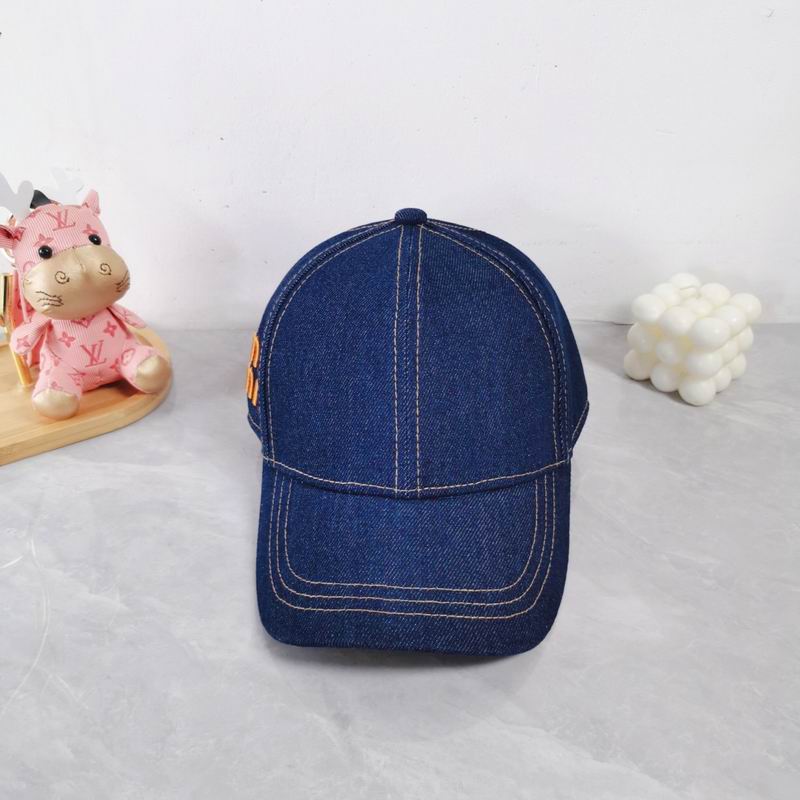 Miumiu cap dx (3877)