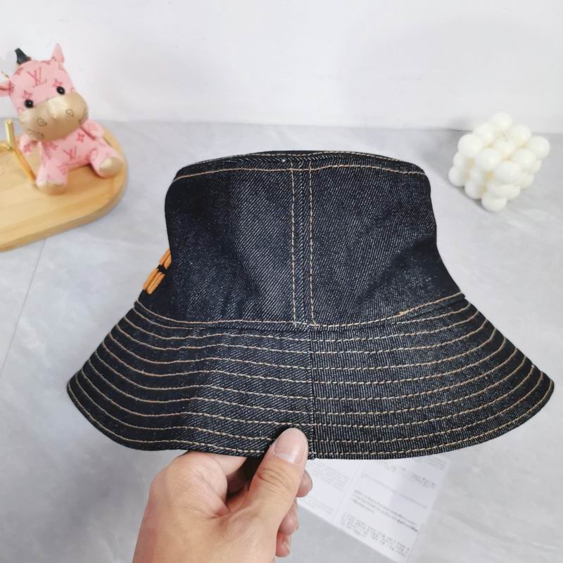 Miumiu cap dx (3885)