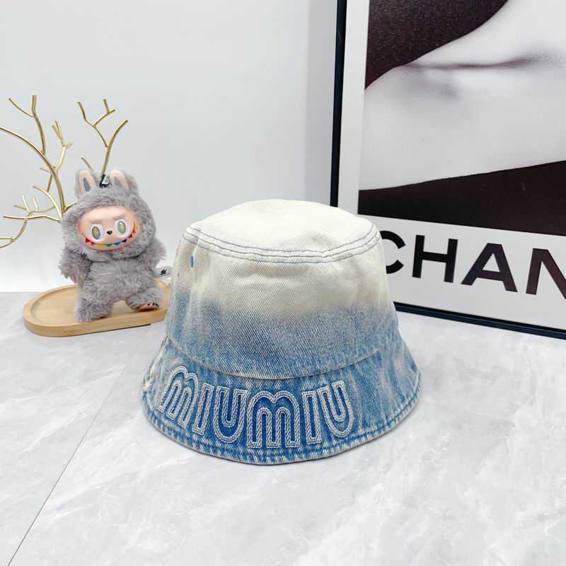 Miumiu hat dx (383)