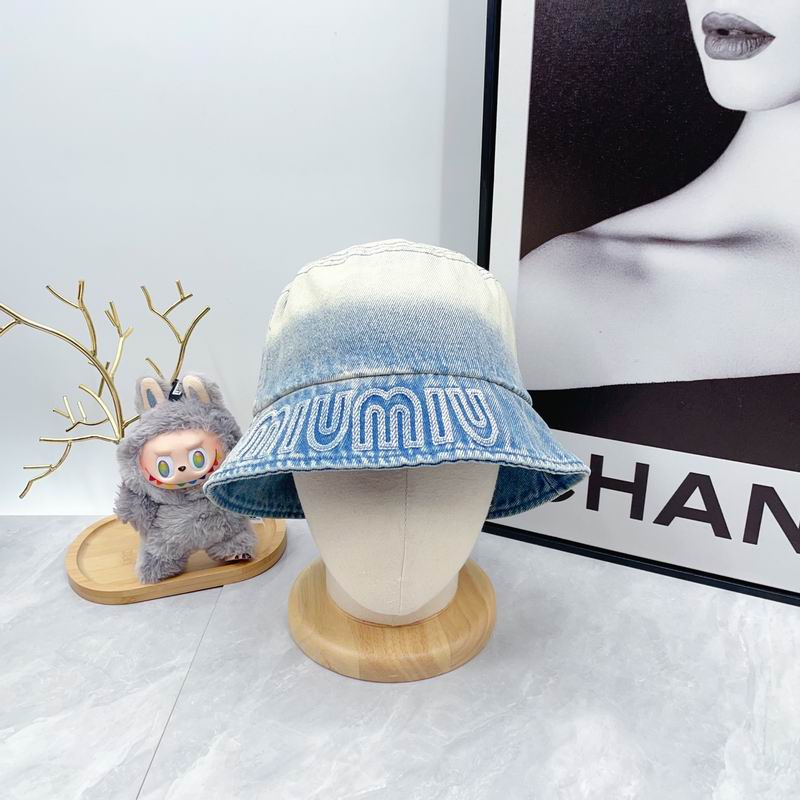 Miumiu hat dx (387)