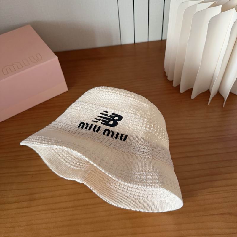 Miumiu hat dx (476)