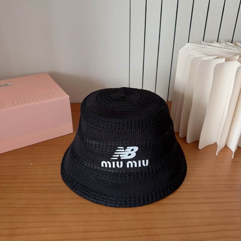 Miumiu hat dx (489)